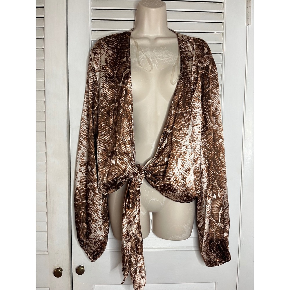 Rue 21 Rue+ Snakeskin Print Tie Front Top Long Sleeve Blouse Crop Top 2X NWT